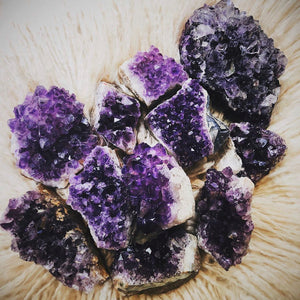 amethyst crystal druzy cluster