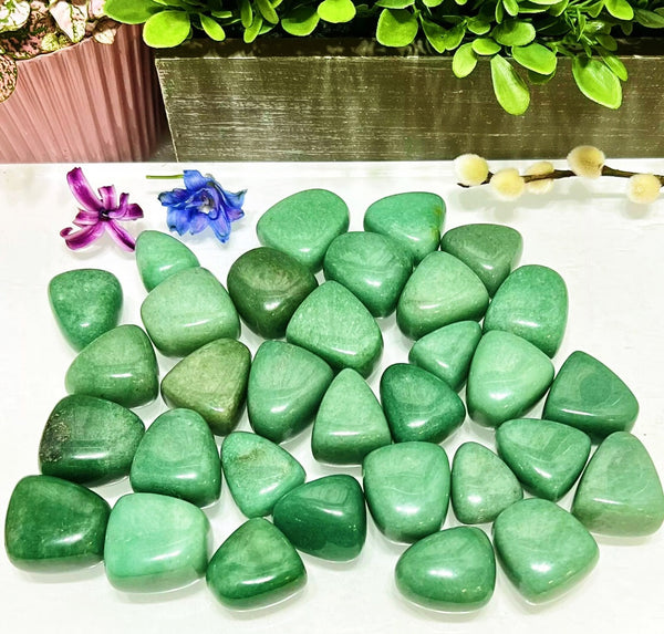 green aventurine tumbled