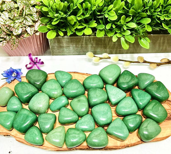 green aventurine tumbled