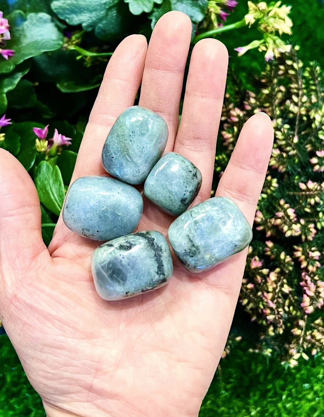 labradorite tumbled